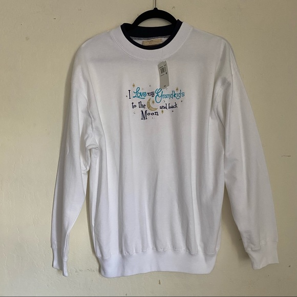 NEW Grandmacore sweatshirt I love my grandkids to the moon and back size medium - Picture 1 of 7